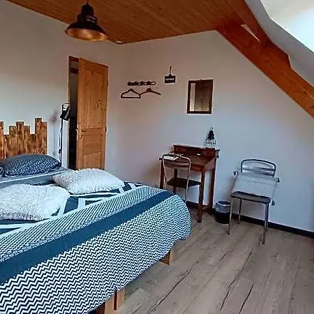 Au Pied De La Colline B&B 3*